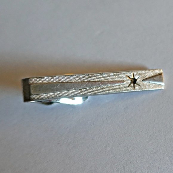 Swank Matte Silver Tie Bar - Picture 1 of 2